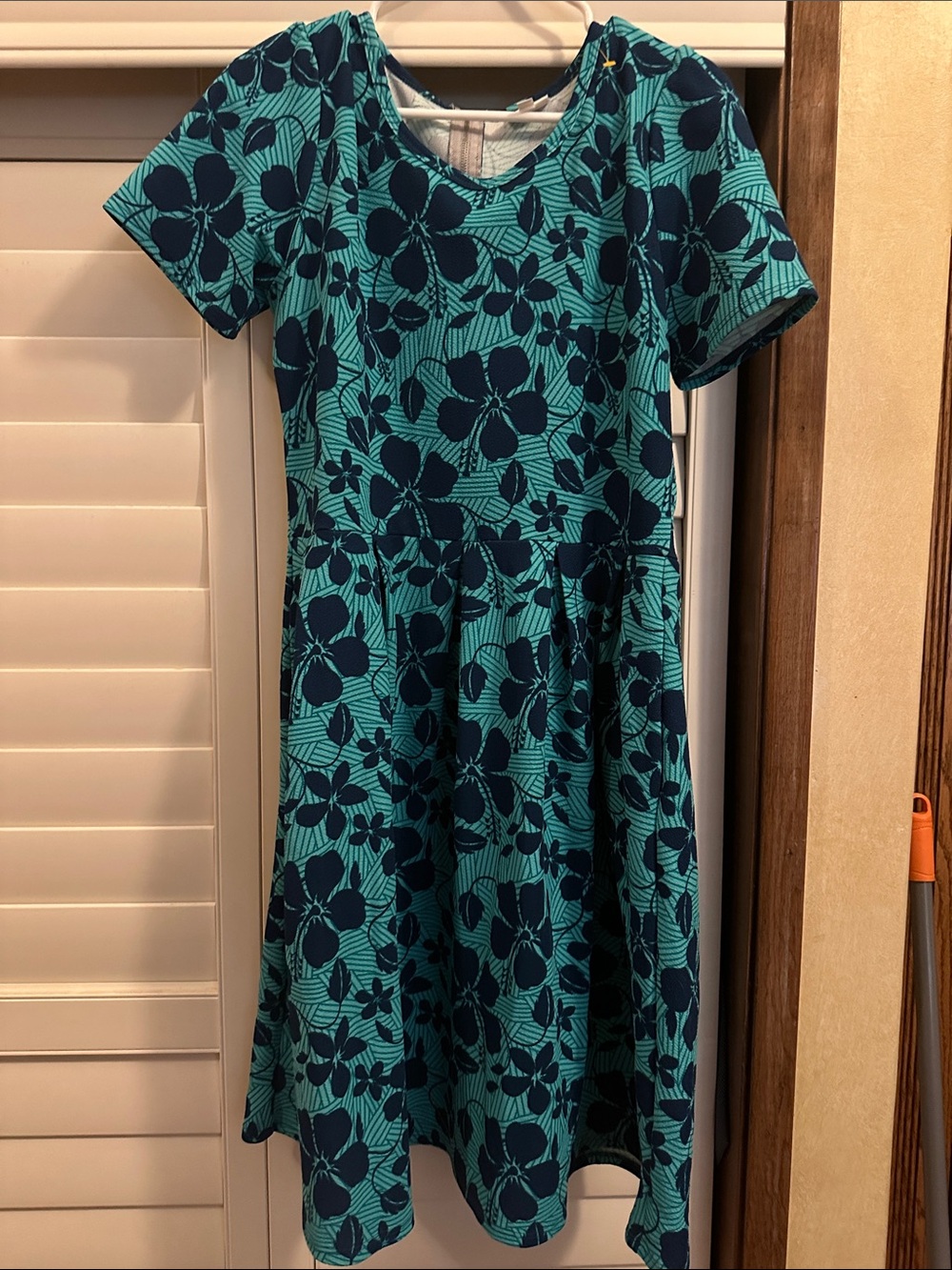 LuLaRoe Teal and Navy Floral Short Sleeve Casual Dress